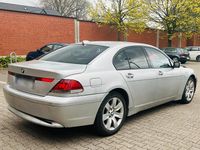 Gebraucht BMW 730 218 PS (160 kW) 2003 Silber Limousine