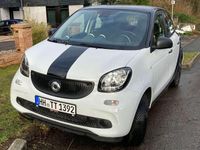 Gebraucht Smart ForFour 71 PS (52 kW) 2018 Weiß Kleinwagen