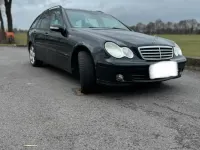Gebraucht Mercedes C200 Classic 122 PS (89 kW) 2004 Schwarz Kombi