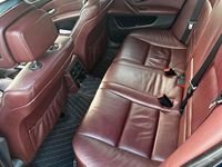 Gebraucht BMW 530 196 PS (144 kW) 2009 Blau Kombi