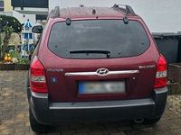 Gebraucht Hyundai Tucson GLS 141 PS (103 kW) 2005 Rot SUV