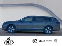 Gebraucht VW Passat Business 150 PS (110 kW) 2026 Grau Kombi