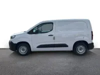 Neu Opel Combo 102 PS (75 kW) 2026 Lackierung weiss icy/typ ausse Van / Kleinbus