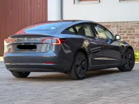 Gebraucht Tesla Model 3 Standard Range Plus 208 kW (283 PS) 2022 Schwarz Limousine