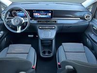 Gebraucht Mercedes V300 237 PS (174 kW) 2025 Silber Van / Kleinbus