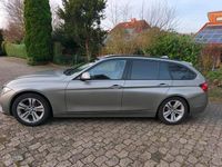 Gebraucht BMW 320 Efficient Dynamics 190 PS (139 kW) 2017 Andere farben Kombi