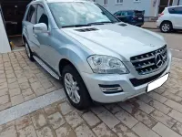 Gebraucht Mercedes ML350 211 PS (155 kW) 2010 Silber SUV