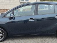 Gebraucht Toyota Verso Executive 124 PS (91 kW) 2013 Blau Van / Kleinbus