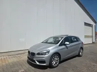 Gebraucht BMW 218 Active Tourer Basis 150 PS (110 kW) 2015 Silber Van / Kleinbus