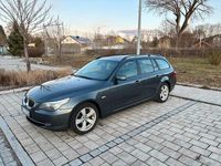 Gebraucht BMW 525 197 PS (144 kW) 2008 Grau Kombi