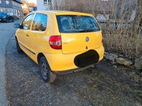 Gebraucht VW Fox 55 PS (40 kW) 2005 Gelb Kleinwagen
