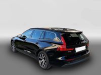 Gebraucht Volvo V60 Core 197 PS (144 kW) 2022 Schwarz Kombi