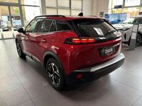 Gebraucht Peugeot e-2008 Allure 114 kW (155 PS) 2024 Rot SUV