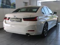 Gebraucht BMW 320 Performance 184 PS (135 kW) 2024 Alpinweiss iii Limousine