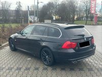 Gebraucht BMW 320 Exclusive 184 PS (135 kW) 2011 Schwarz Kombi