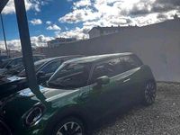 Gebraucht Mini ONE Classic 102 PS (75 kW) 2022 Grün Kleinwagen