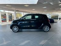 Gebraucht Smart ForFour 71 PS (52 kW) 2019 Schwarz Kleinwagen