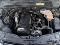 Gebraucht VW Passat 131 PS (96 kW) 2004 Silber Kombi