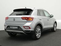 Gebraucht VW T-Roc Style 150 PS (110 kW) 2023 Pyrit silber metallic SUV