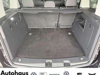 Gebraucht VW Caddy Style 122 PS (89 kW) 2023 Deep black perleffekt Van / Kleinbus