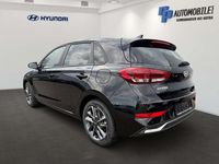Gebraucht Hyundai i30 Advantage 101 PS (74 kW) 2024 Abyss black / mic Kleinwagen