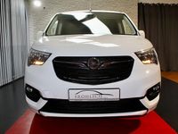 Gebraucht Opel Combo Edition 131 PS (96 kW) 2021 Weiß Van / Kleinbus