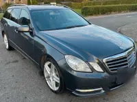 Gebraucht Mercedes E350 Avantgarde 265 PS (194 kW) 2012 Grau Kombi