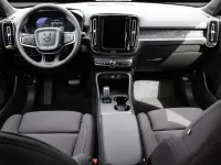Gebraucht Volvo EX40 Single Motor Extended Range 185 kW (252 PS) 2025 Grün SUV