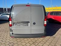 Gebraucht VW Caddy 102 PS (75 kW) 2023 Grau Van / Kleinbus