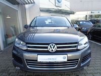 Gebraucht VW Touareg 245 PS (180 kW) 2012 Grau metallic SUV