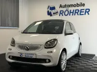 Używany Smart ForFour 90 KM (66 kW) 2018 Biały Hatchback