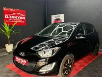 Gebraucht Hyundai i20 Edition 86 PS (63 kW) 2014 Schwarz Kleinwagen