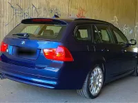 Gebraucht BMW 330 Comfort Edition 245 PS (180 kW) 2010 Blau Kombi
