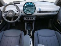 Gebraucht Mini Cooper Favoured 135 kW (184 PS) 2024 British racing green metallic Kleinwagen