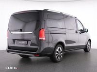 Gebraucht Mercedes V300 237 PS (174 kW) 2024 Graphitgrau metallic Van / Kleinbus