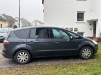 Gebraucht Ford S-MAX Titanium 140 PS (102 kW) 2008 Grau Van / Kleinbus