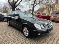 Gebraucht Mercedes E240 177 PS (130 kW) 2003 Schwarz Kombi