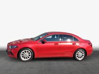 Gebraucht Mercedes A180 Style 136 PS (100 kW) 2020 Rot Limousine