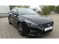 gebraucht Hyundai i30 Edition 30 Mild-Hybrid 1.5 T-GDI DCT Sitzheizung Andriod Auto Parkpilot Bluetooth