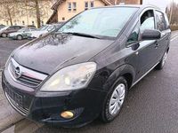 Gebraucht Opel Zafira Edition 140 PS (102 kW) 2011 Schwarz Van / Kleinbus