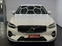 Gebraucht Volvo XC60 Plus 197 PS (144 kW) 2023 Crystal white SUV