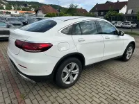 Gebraucht Mercedes GLC300 AMG 245 PS (180 kW) 2021 Weiß Coupé