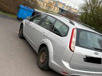 Usata Ford Focus 100 CV (73 kW) 2009 Argento Station wagon