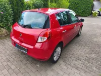 Gebraucht Renault Clio 75 PS (55 kW) 2009 Rot Limousine
