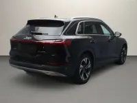 Gebraucht Audi e-tron Advanced 300 kW (408 PS) 2022 Mythosschwarz SUV