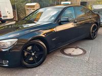 Second-hand BMW 730 245 CP (180 kW) 2011 Negru Berlinǎ