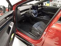 Gebraucht VW ID.7 Pro 210 kW (286 PS) 2025 Kings red metallic Kombi