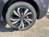 Neu VW T-Cross 116 PS (85 kW) 2026 Grau SUV