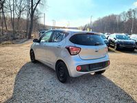 Gebraucht Hyundai i10 YES! 67 PS (49 kW) 2018 Silber Kleinwagen