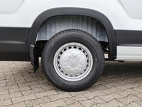 Neu Maxus V90 148 PS (108 kW) 2026 Weiss / warm white Van